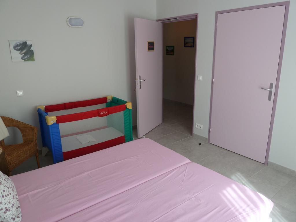 Gite Des Monges Sisteron Room photo