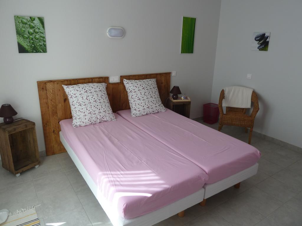 Gite Des Monges Sisteron Room photo