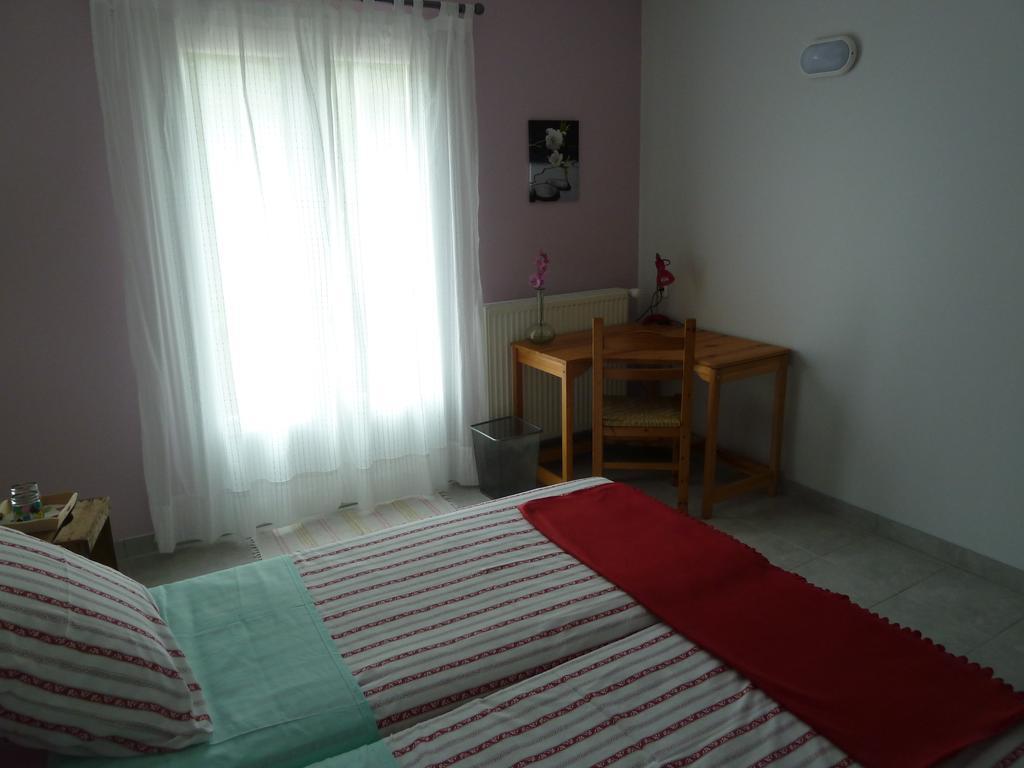 Gite Des Monges Sisteron Room photo